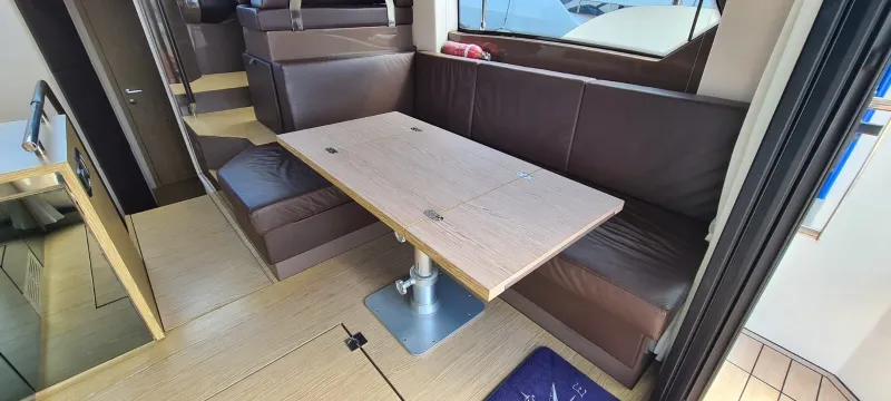 Sessa SESSA C42 2016