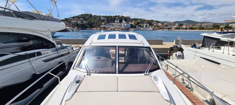 Sessa SESSA C42 2016