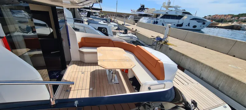 Sessa SESSA C42 2016