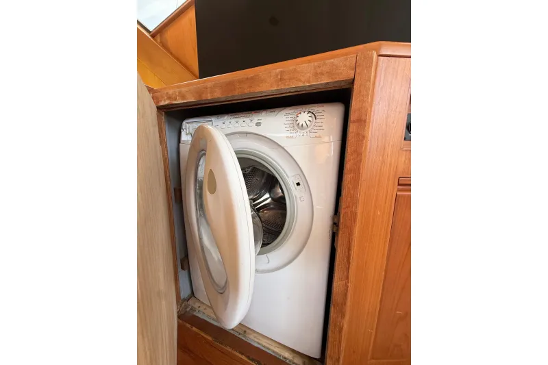 Symbol Edership 53 1992