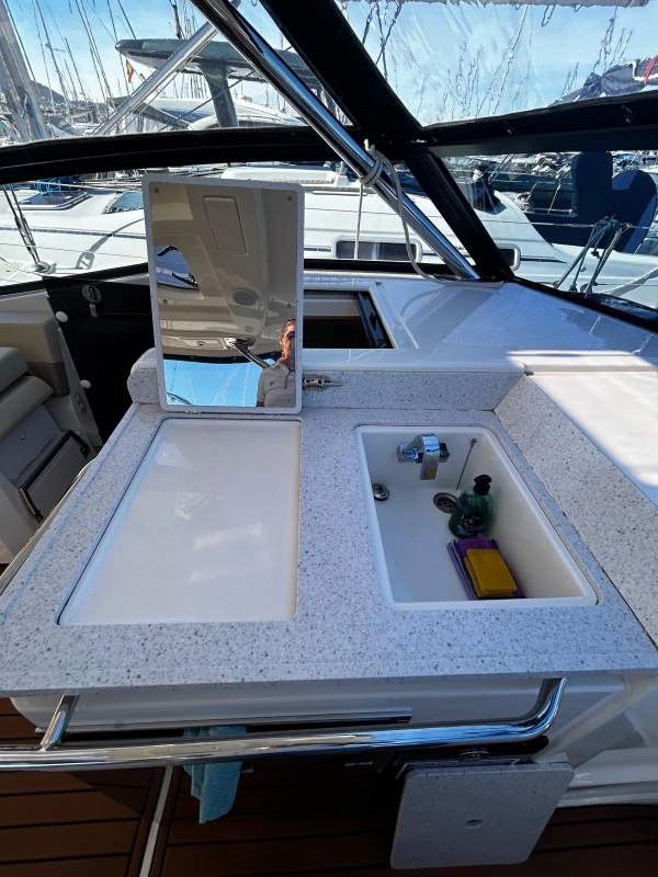 Aquila 32 Sport 2023