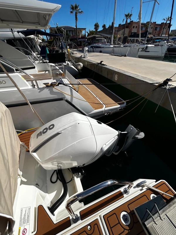 Aquila 32 Sport 2023