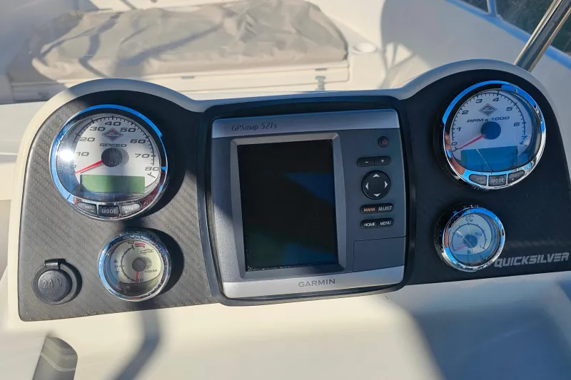 Quicksilver 675 Open 2012