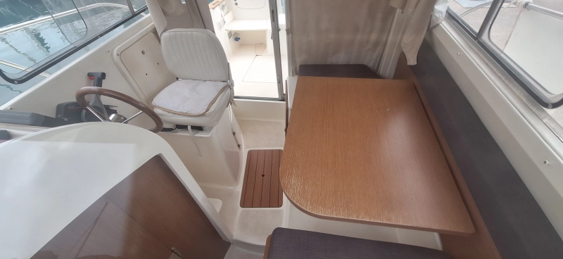 Jeanneau merry fisher 725 2012