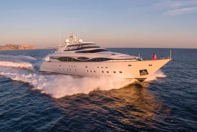 Foto del barco Maiora 39 2008