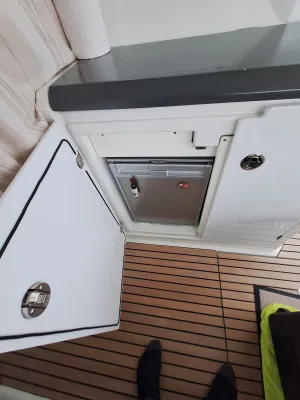 Foto del barco Jeanneau JEANNEAU LEADER 36 SPORTOP 2019