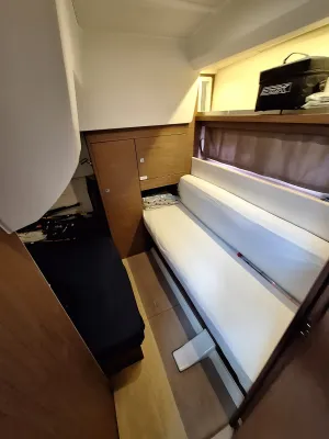 Foto del barco Jeanneau JEANNEAU LEADER 36 SPORTOP 2019