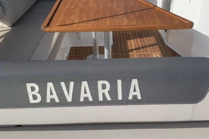 Bavaria 330 Sport 2015
