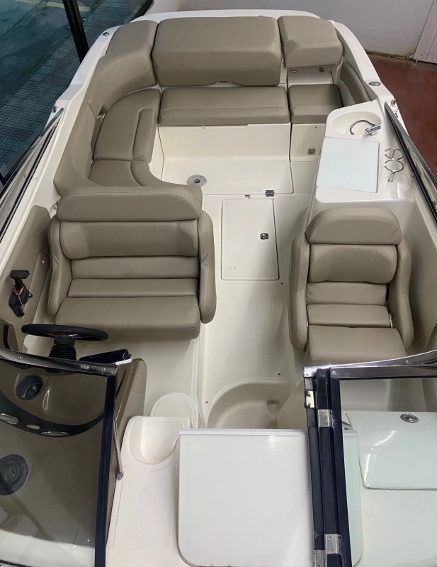 Regal 2650 Cuddy 2005