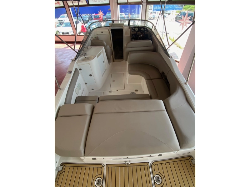 Regal 2650 Cuddy 2005