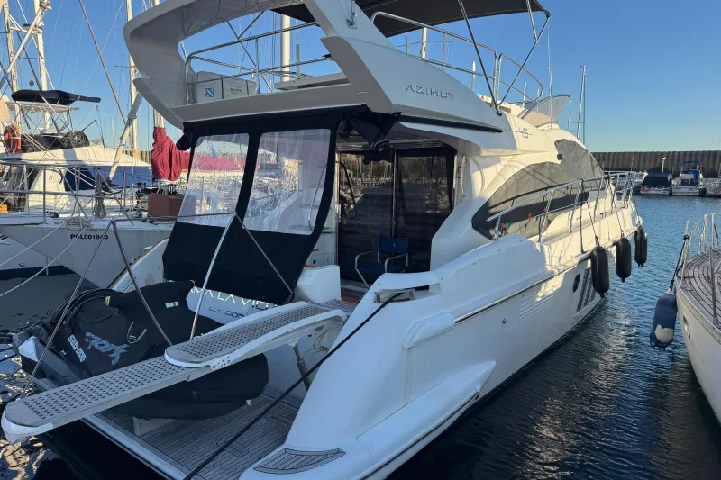 Azimut 45 fly 2013