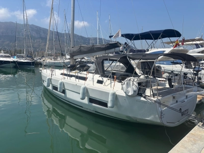 Foto del barco Dufour 470 2023