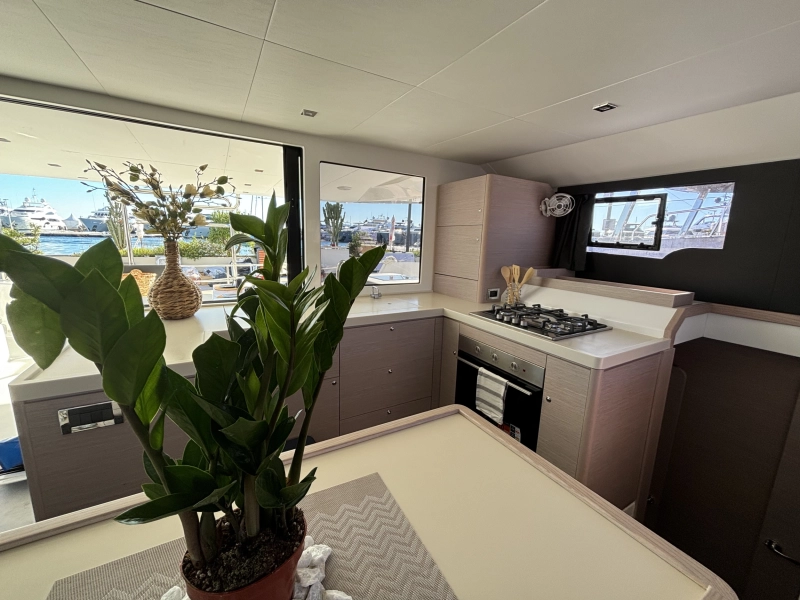 Dufour DUFOUR CATAMARAN 48 2023