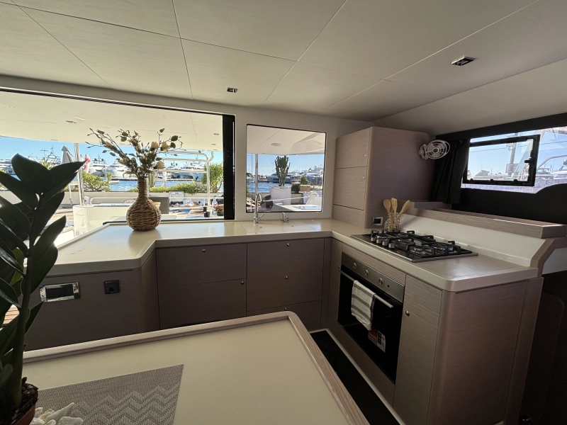 Dufour DUFOUR CATAMARAN 48 2023