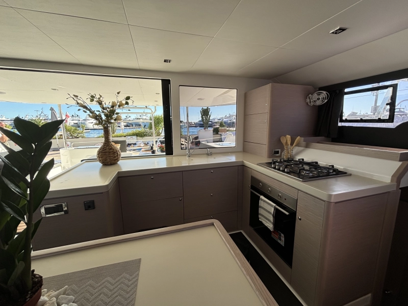 Dufour DUFOUR CATAMARAN 48 2023