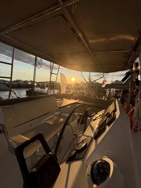 Dufour DUFOUR CATAMARAN 48 2023