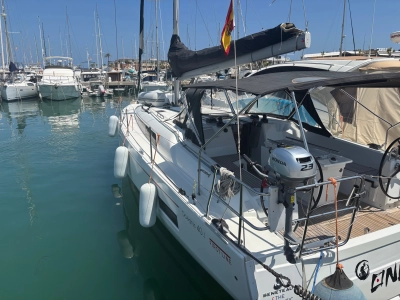 Foto del barco Beneteau OCEANIS 40.1 2021
