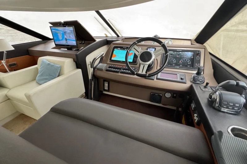 Prestige Yachts 500 S 2015