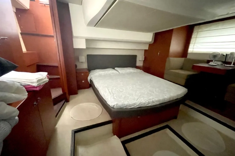 Prestige Yachts 500 S 2015