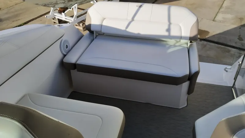 Regal REGAL 26 EXPRESS 2017