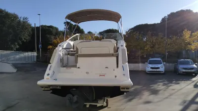 Foto del barco Regal REGAL 26 EXPRESS 2017