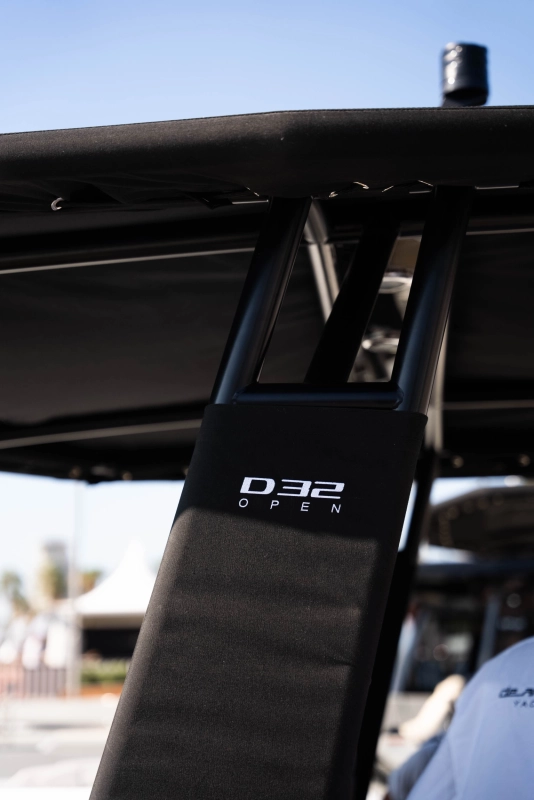 De Antonio Yachts D32 2026