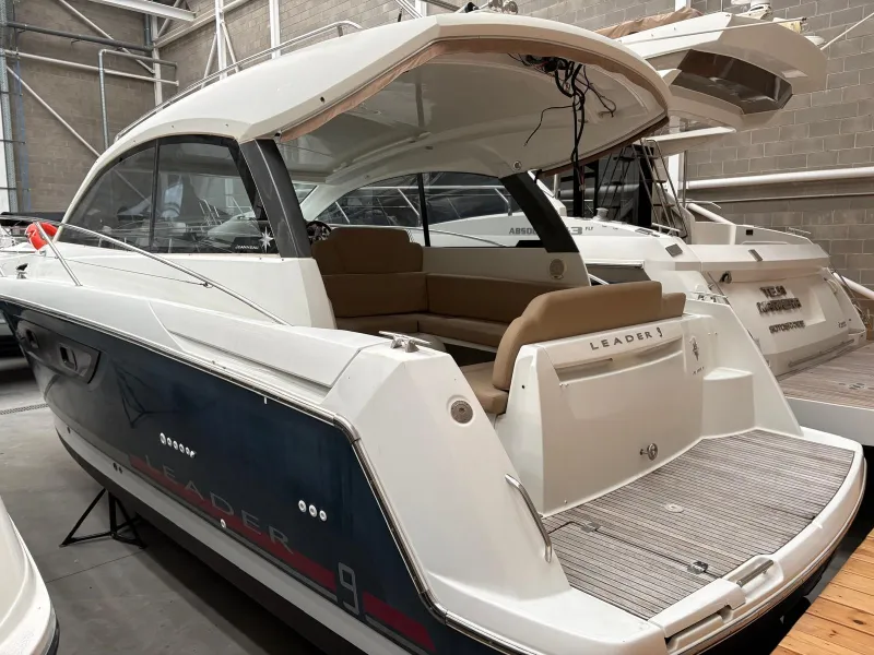 Jeanneau JEANNEAU LEADER 9 2012