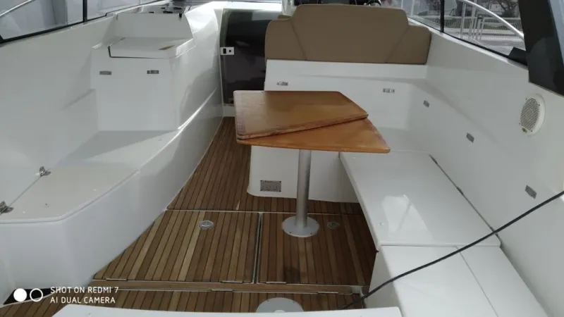 Jeanneau JEANNEAU LEADER 9 2012