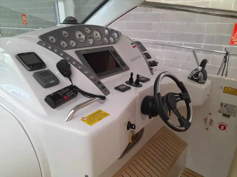 IRON MARINE 400 HT AIRON MARINE 400 HT 2010