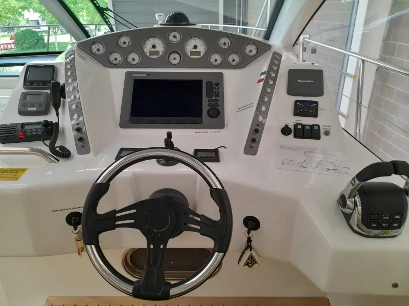 IRON MARINE 400 HT AIRON MARINE 400 HT 2010