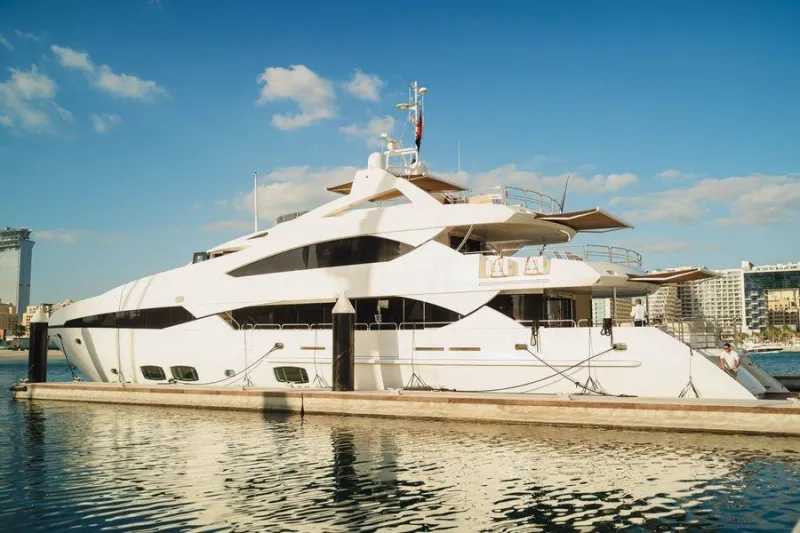 Sunseeker 40 Metre Yacht 2010