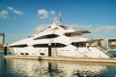 Foto del barco Sunseeker 40 Metre Yacht 2010
