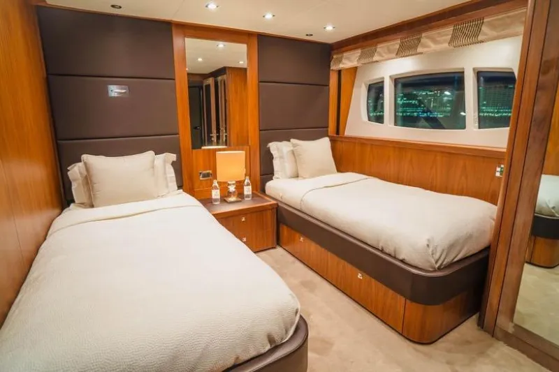 Sunseeker 40 Metre Yacht 2010