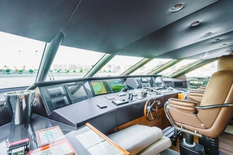 Sunseeker 40 Metre Yacht 2010