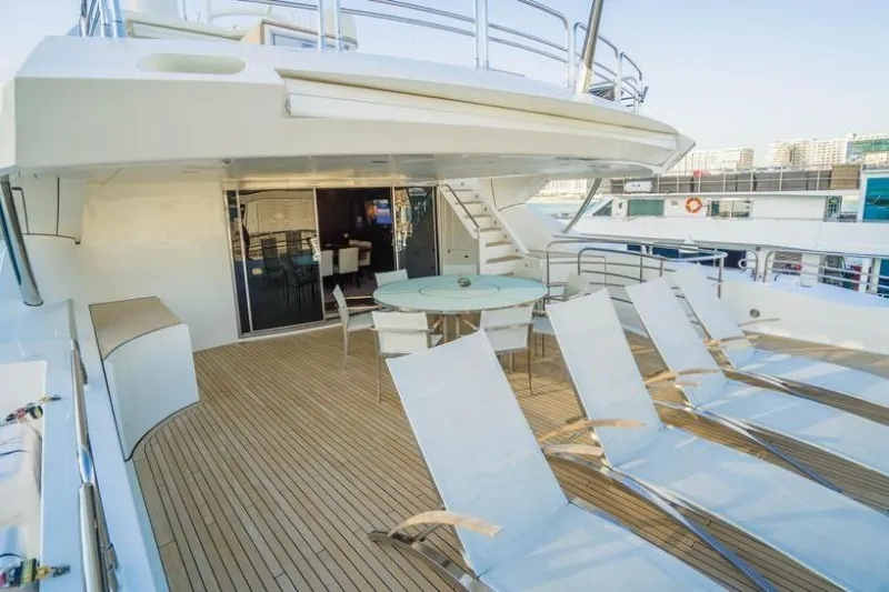 Sunseeker 40 Metre Yacht 2010