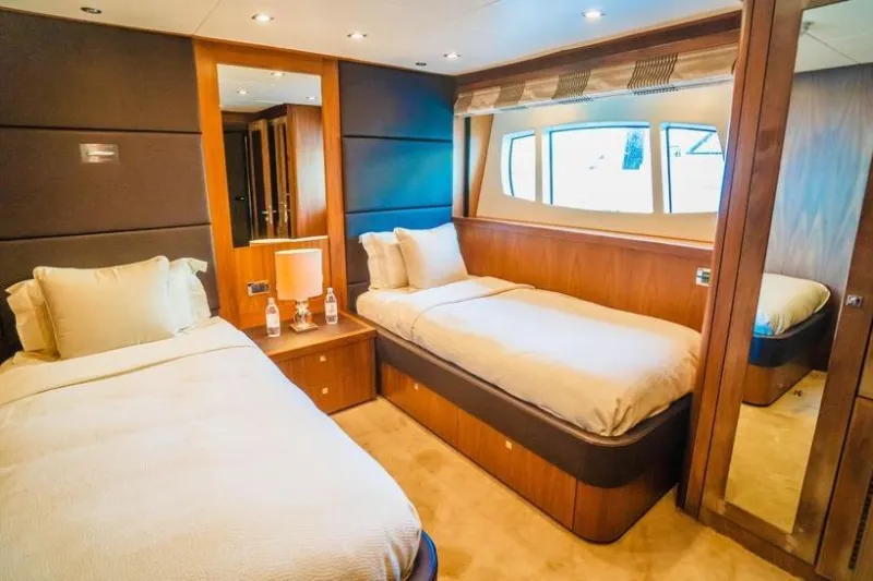 Sunseeker 40 Metre Yacht 2010