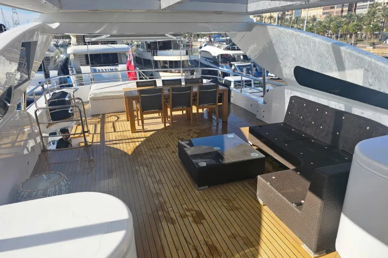 Astondoa 102 GLX 2003