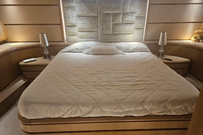 Astondoa 102 GLX 2003