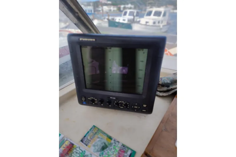 Apreamare Semicabinato 7,5 1999