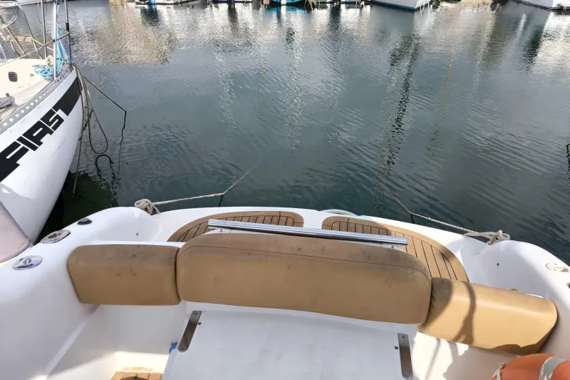 Sessa Marine Isla Morada 23 2002