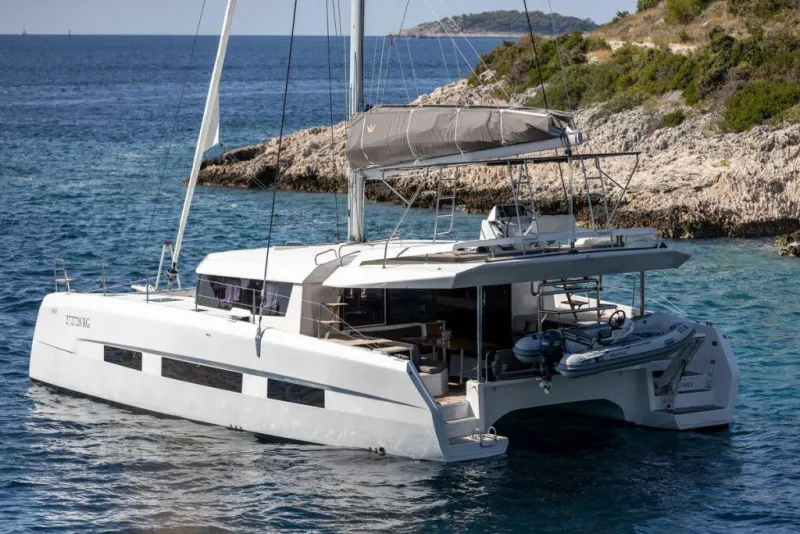 Dufour Catamarans 48 2024