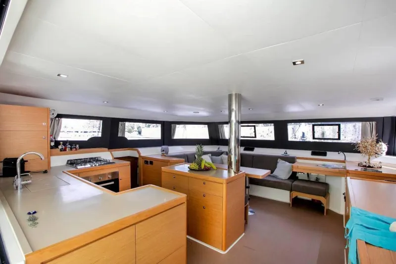 Dufour Catamarans 48 2024