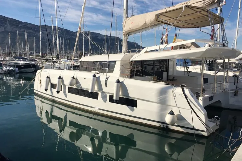 Dufour Catamarans 48 2024
