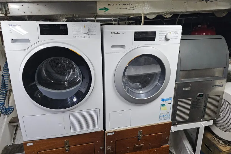 De Vries Lentsch Three Mast Schooner 1959