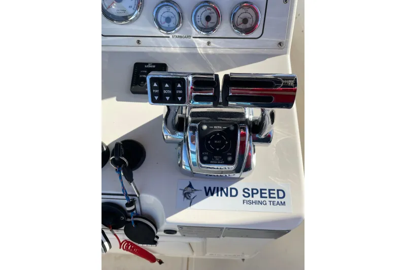 Al Dhaen 360 SF 2004