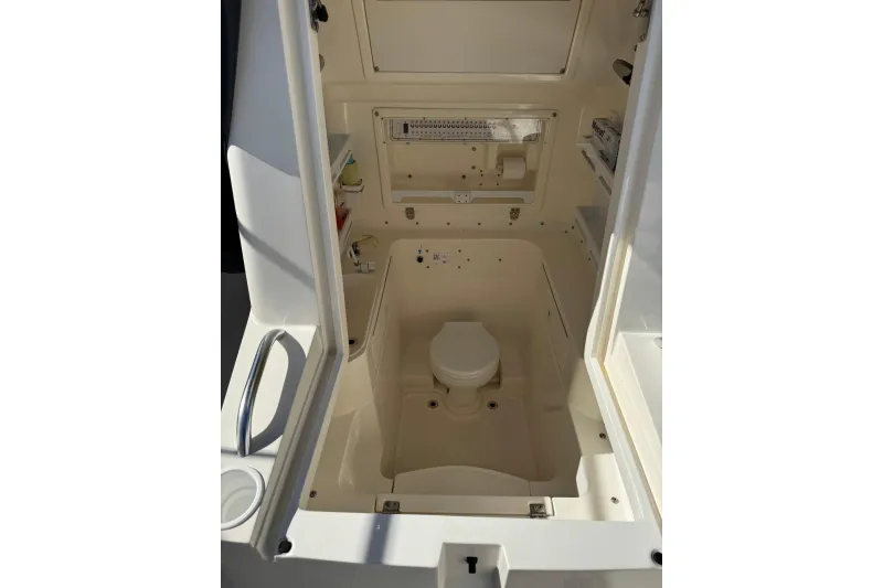 Al Dhaen 360 SF 2004