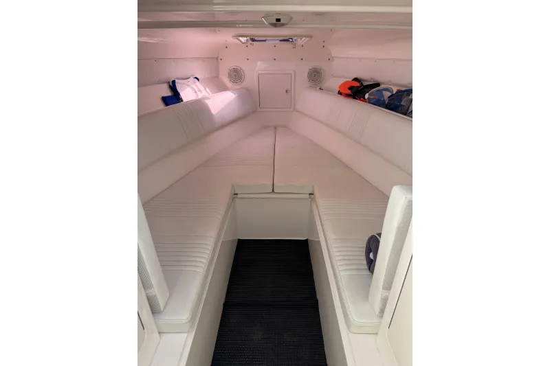 Al Dhaen 360 SF 2004