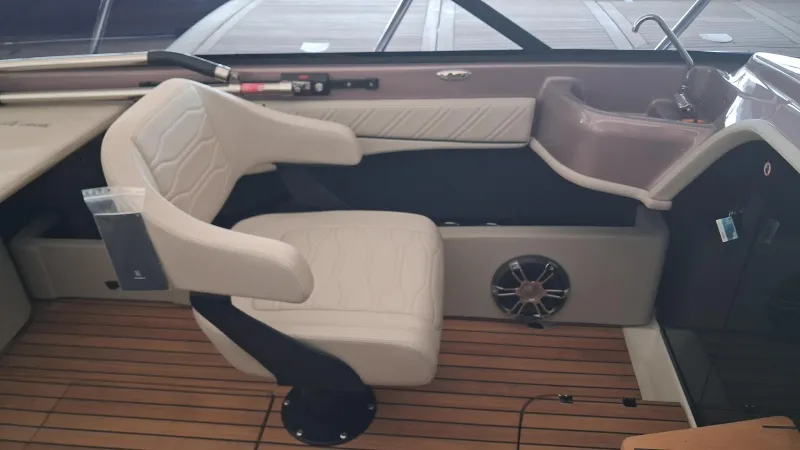 Cranchi CRANCHI E 26 CLASSIC 2025
