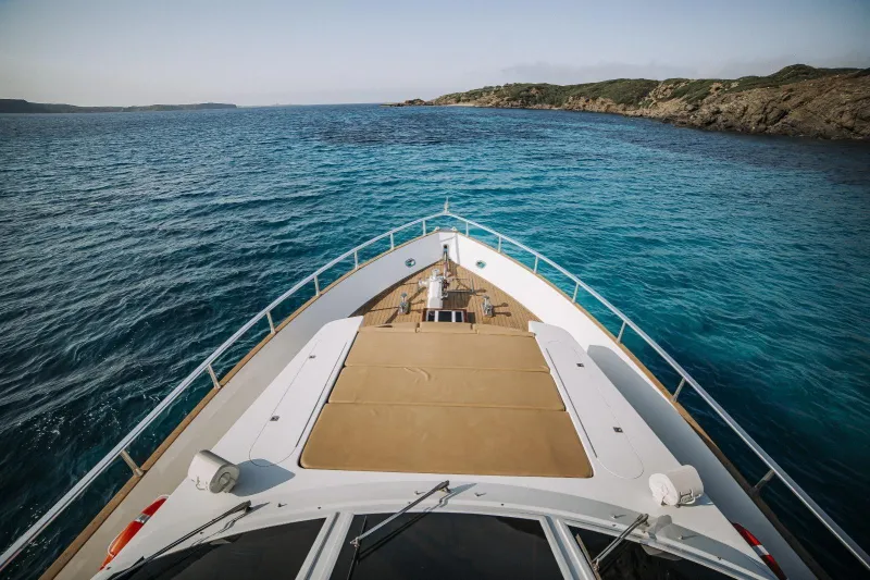 Cantieri di Pisa Akhir 22 1988