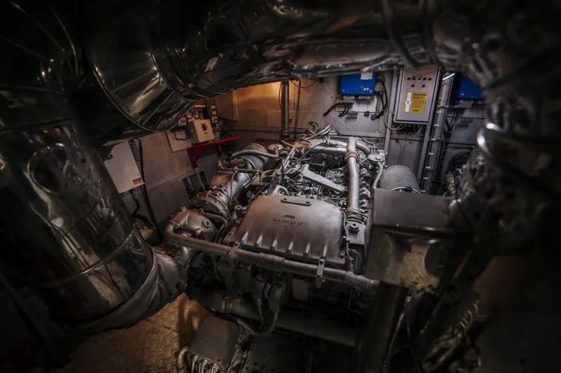 Cantieri di Pisa Akhir 22 1988